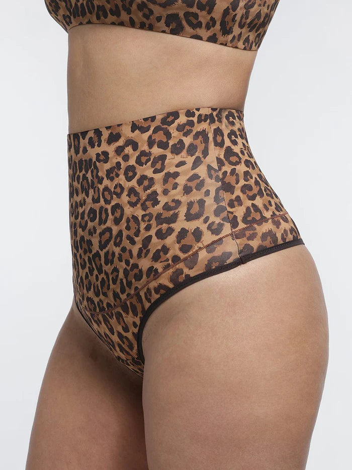 Formé Leopard Luxe™ Thong