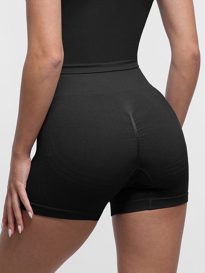 Formé Elevé PeachLift Shorts