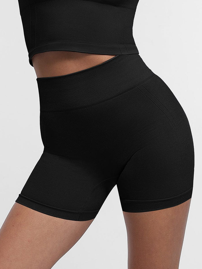 Formé Elevé PeachLift Shorts