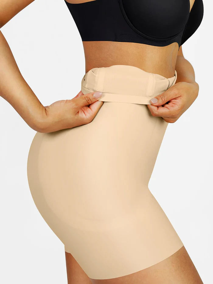 Formé AirCurves™ Shorts