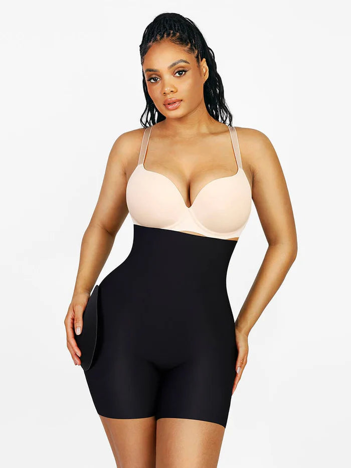 Formé AirCurves™ Shorts